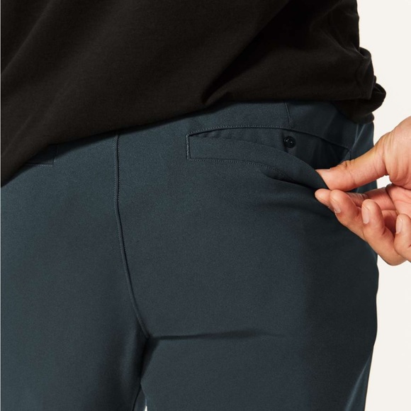 Lululemon Gray Commission Pant Slim 28x31 - Picture 6 of 16